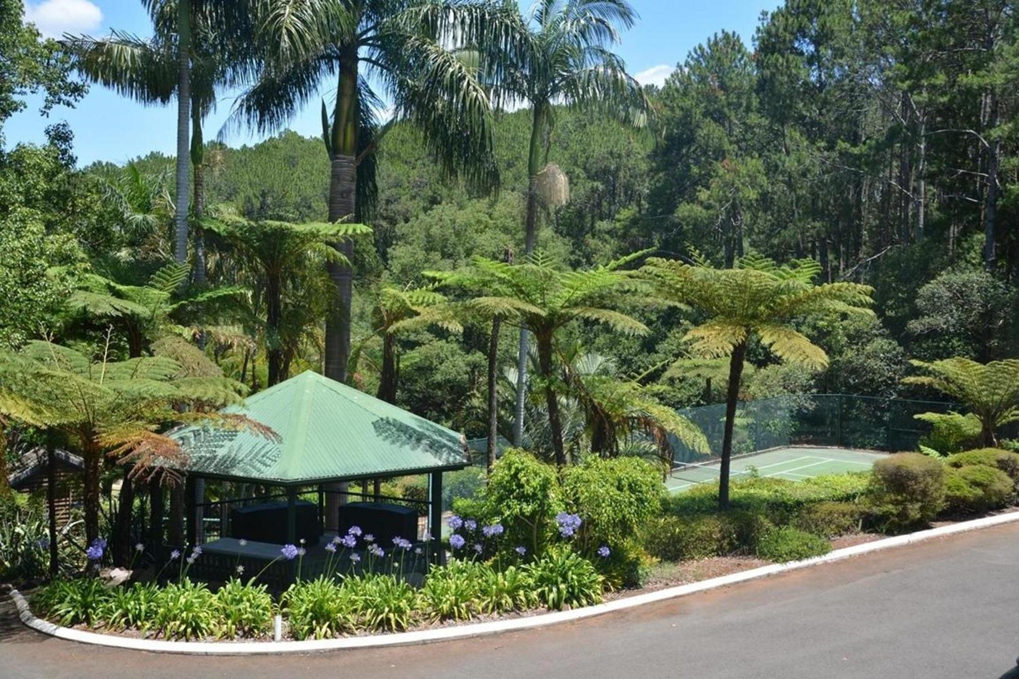 Montville Mountain Inn Esterno foto